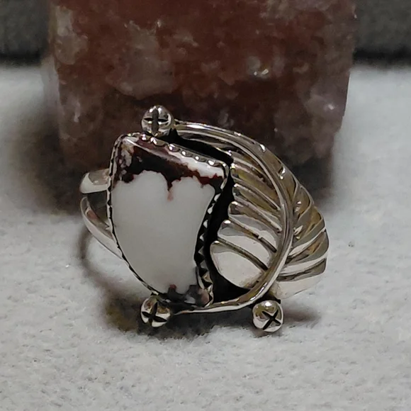 Wild Horse Jasper Horn Shaped Silver Statement Ring - Picture 9 of 15